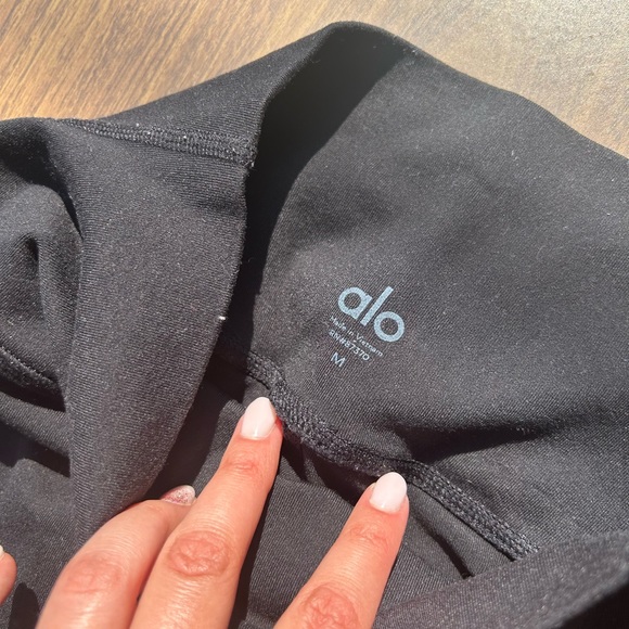 Alo high waist satin panel legging - Picture 4 of 4